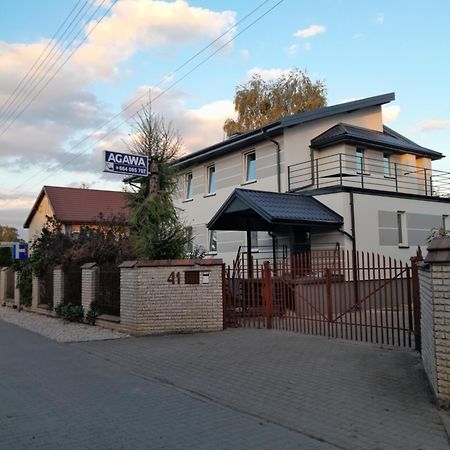 Pokoje Goscinne Agawa Łomianki Esterno foto